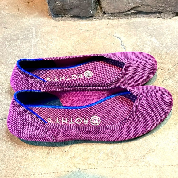 🤩Rothy’s🤩 - Picture 1 of 8